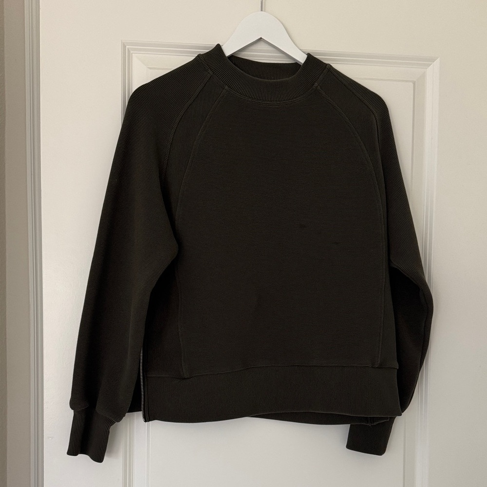 Varley Olive Ribbed Top